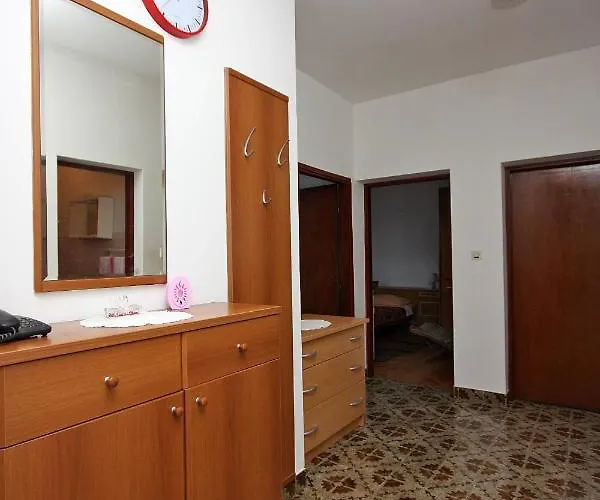 With Parking Space Sobra, Mljet - 4926