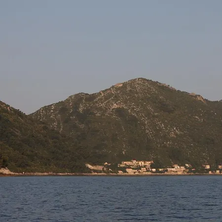 아파트 With A Parking Space Sobra, Mljet - 4926
